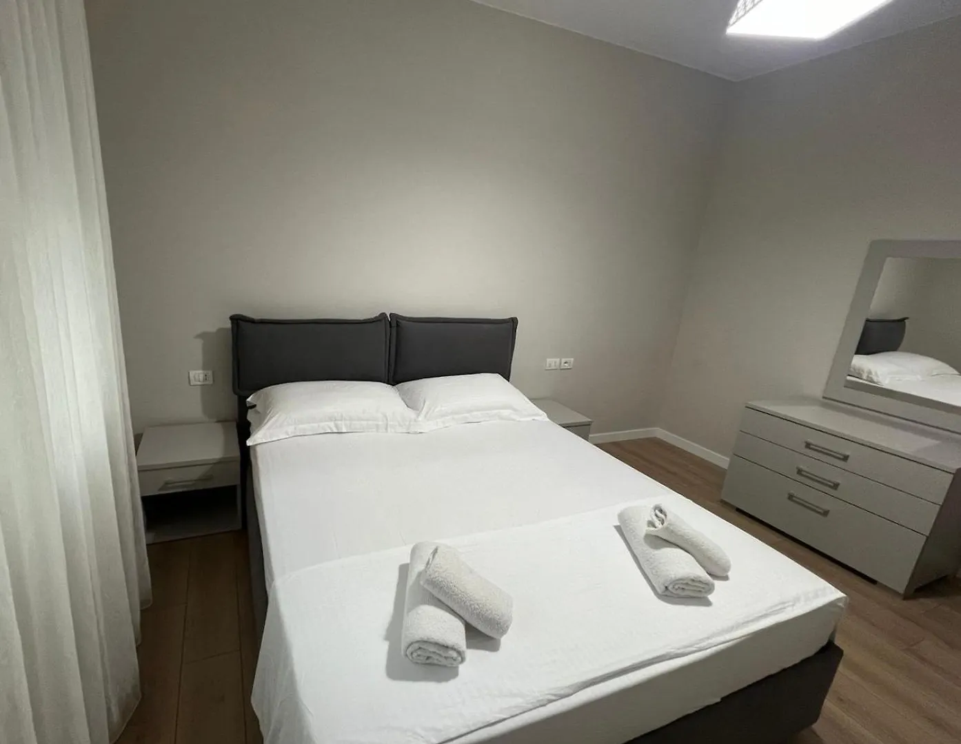 Db Apartament - Uji I Ftohte Vlore 0*,  Albania